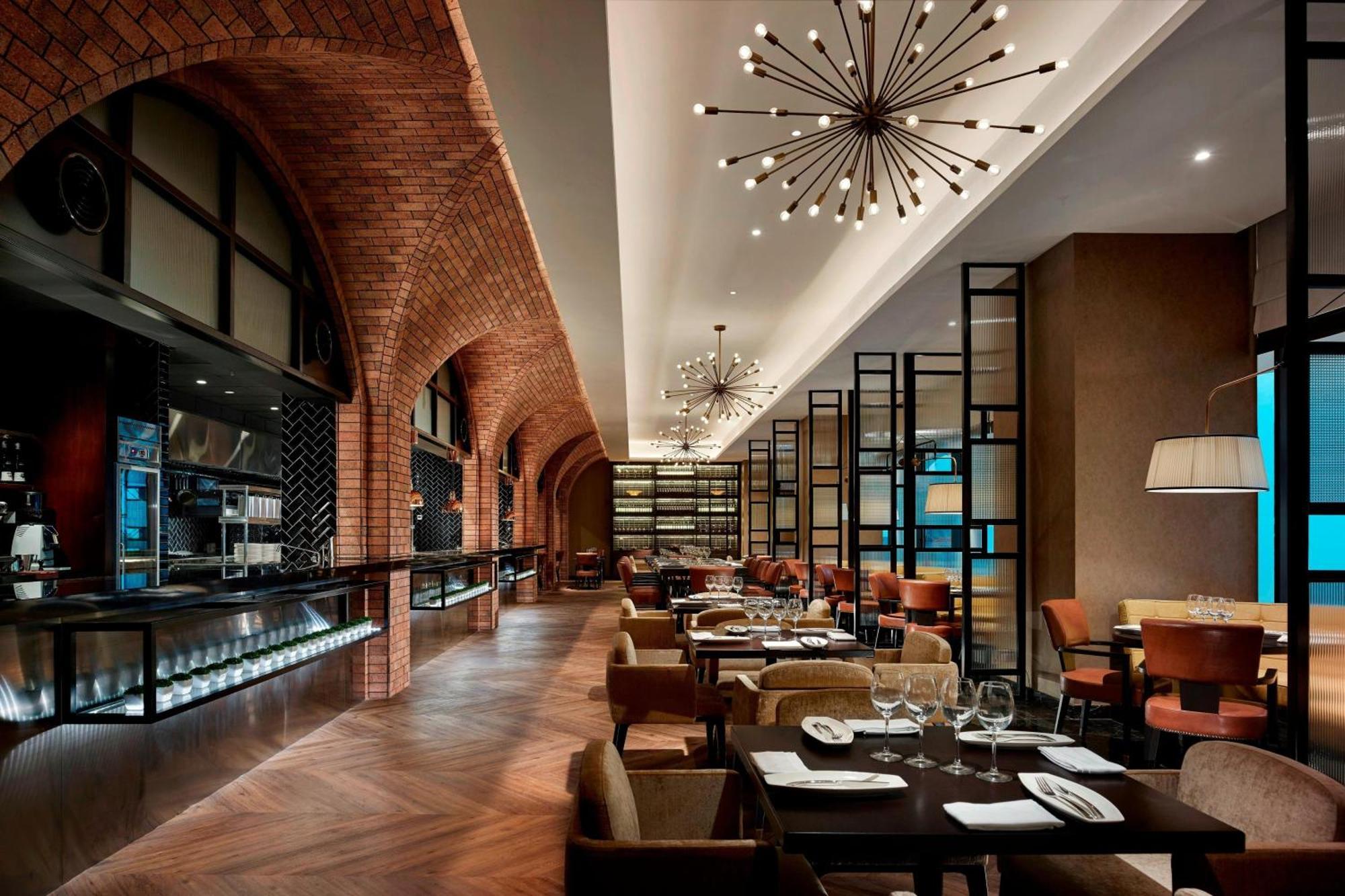 Hotel Stripes Kuala Lumpur, Autograph Collection מראה חיצוני תמונה The restaurant