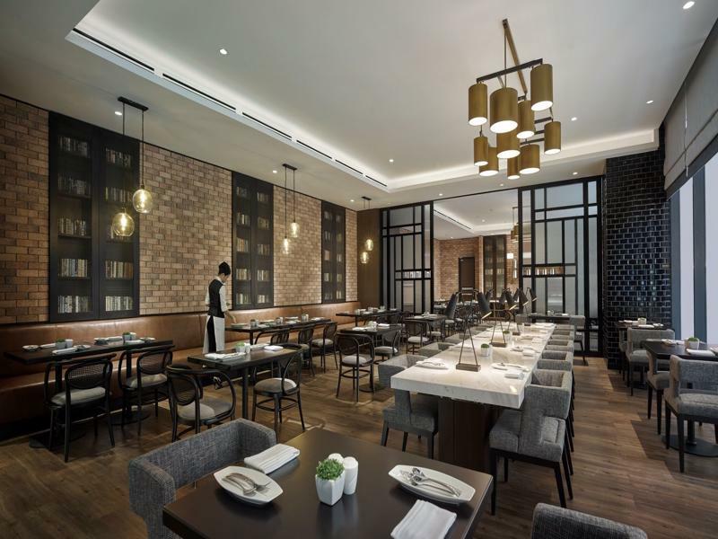 Hotel Stripes Kuala Lumpur, Autograph Collection מראה חיצוני תמונה The interior of the restaurant