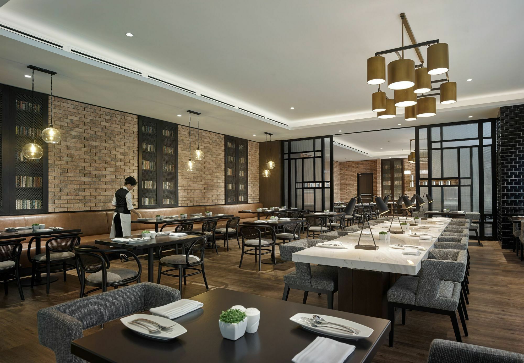 Hotel Stripes Kuala Lumpur, Autograph Collection מראה חיצוני תמונה The restaurant's interior
